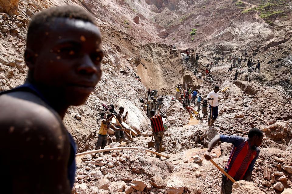 Congo accuses Apple of using ‘blood minerals’ from war-torn east | The Star