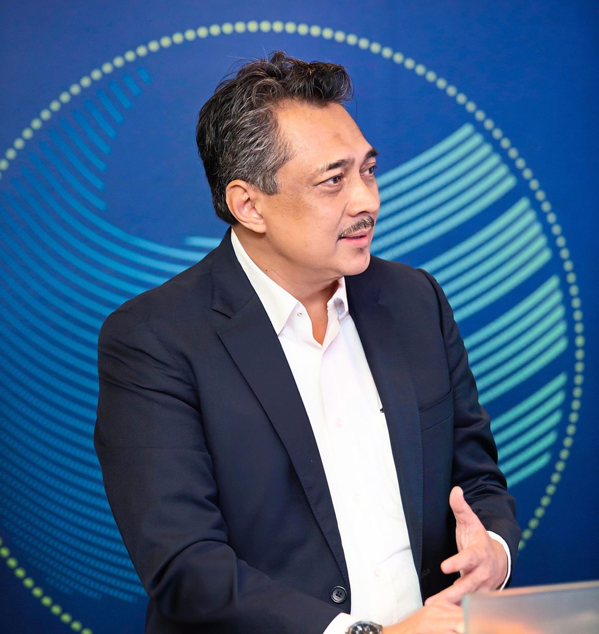 UEM Group managing director Datuk Mohd Izani Ghani says the group is enhancing the capabilities of Bumi vendors with a long-term perspective of preparing them to compete in broader markets and expand their businesses effectively.