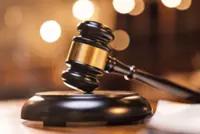 Guan Eng and wife arrive for verdict in bid to have graft charges struck out