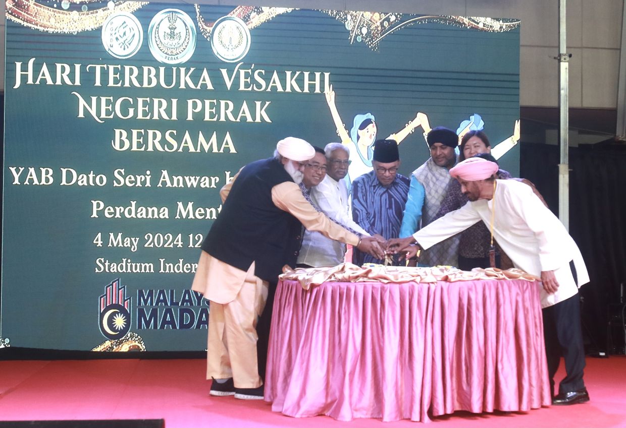 Anwar announces RM200,000 allocation for Perak's Sikh community - Vimarsana News