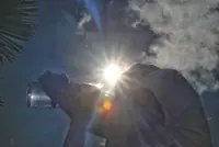 School children staying out of the sun to beat the heat
