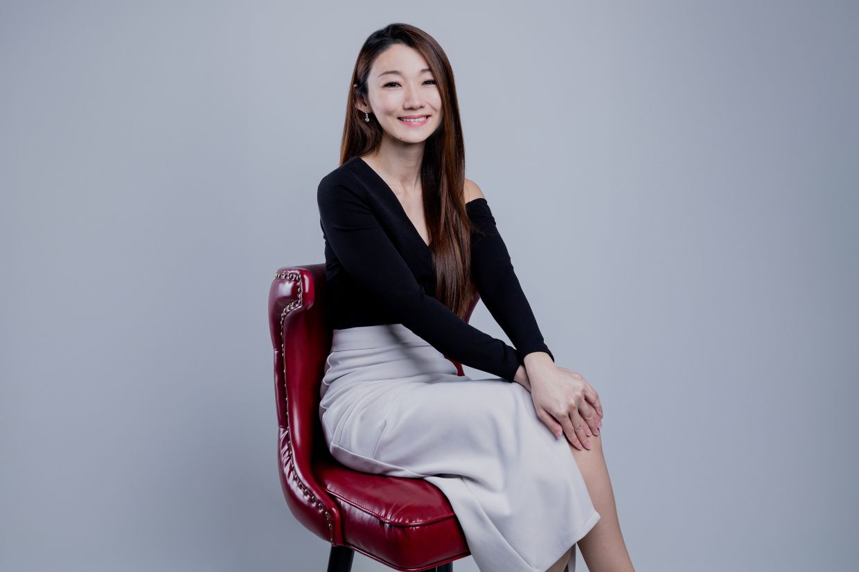 Founder Jasmin Tay Min Min uses patch tests to check if an individual is allergic to any eyelash extension products. Photo: Perky Lash