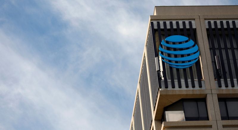 AT&T, AST SpaceMobile tie up to provide space-based broadband network ...