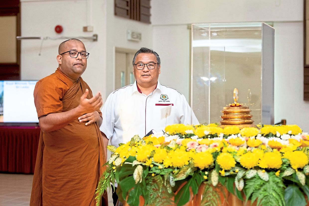 Sacred Buddha relics on public display for first time - Vimarsana News