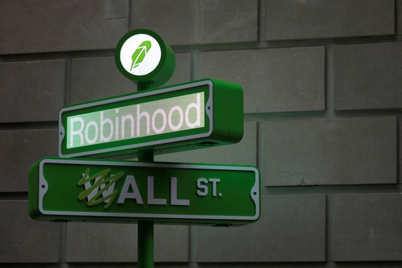 FILE PHOTO The logo of Robinhood Markets Inc. is seen at a pop-up event on Wall Street after the companys IPO in New York City U.S. July 29 2021. REUTERSAndrew KellyFile Photo