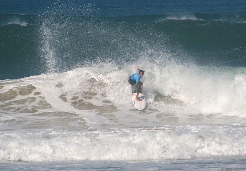 Surfing-Tahiti Pro kicks off with Olympic warning from local Fierro