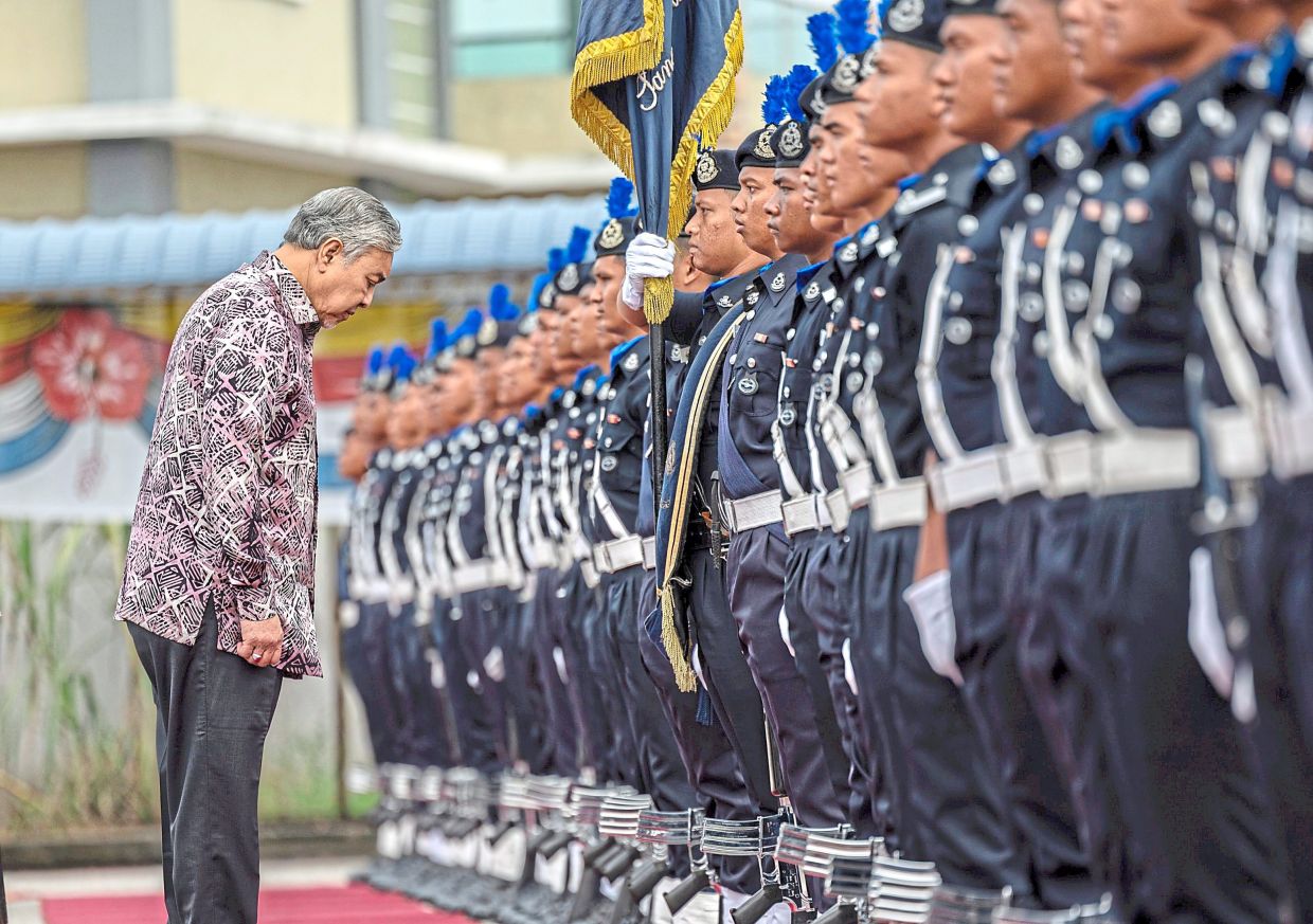 Cops need technological upper hand, says Zahid - Vimarsana News