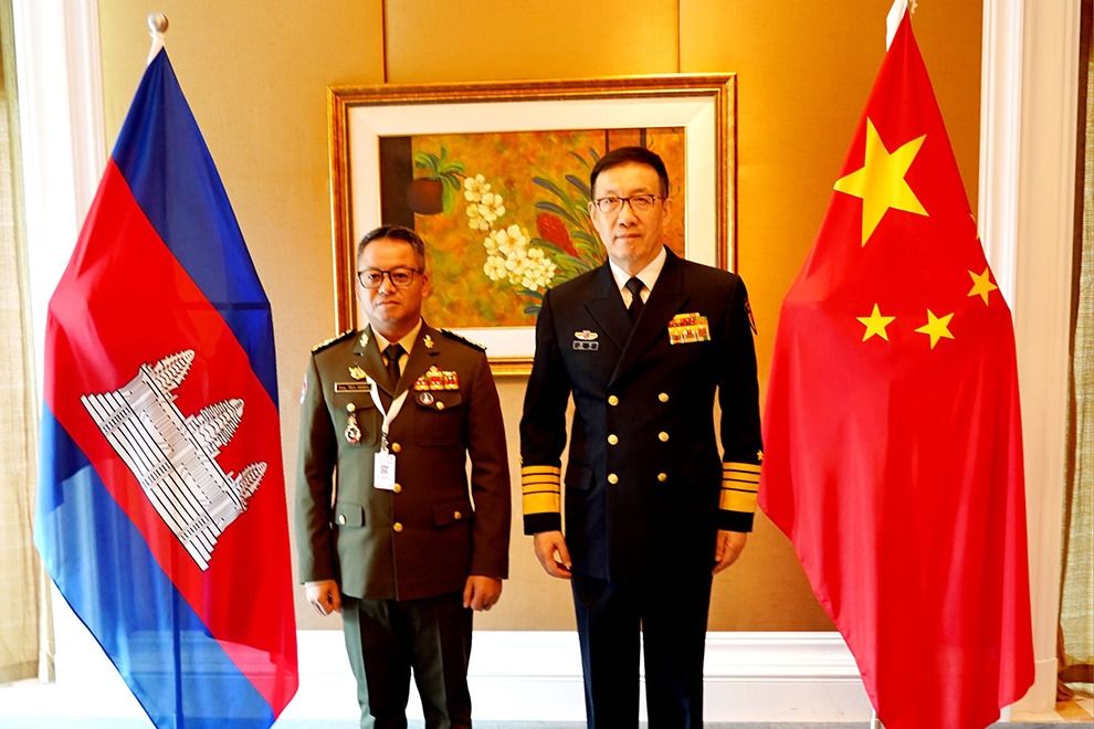 Cambodian, Chinese defence chiefs vow to deepen ties as US official ...