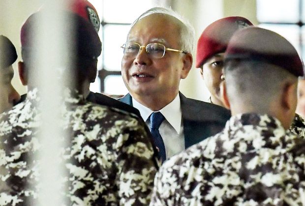 Court lets Najib file two more affidavits on house arrest - Vimarsana News