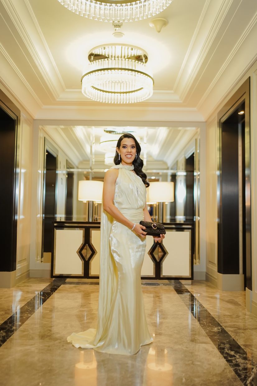 Nicol David wears a chic design by Alia Bastamam. She is always proud of the local fashion talent. Photos: Nicol David