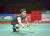 Lee gets early wake-up call from world No. 77 Sankar