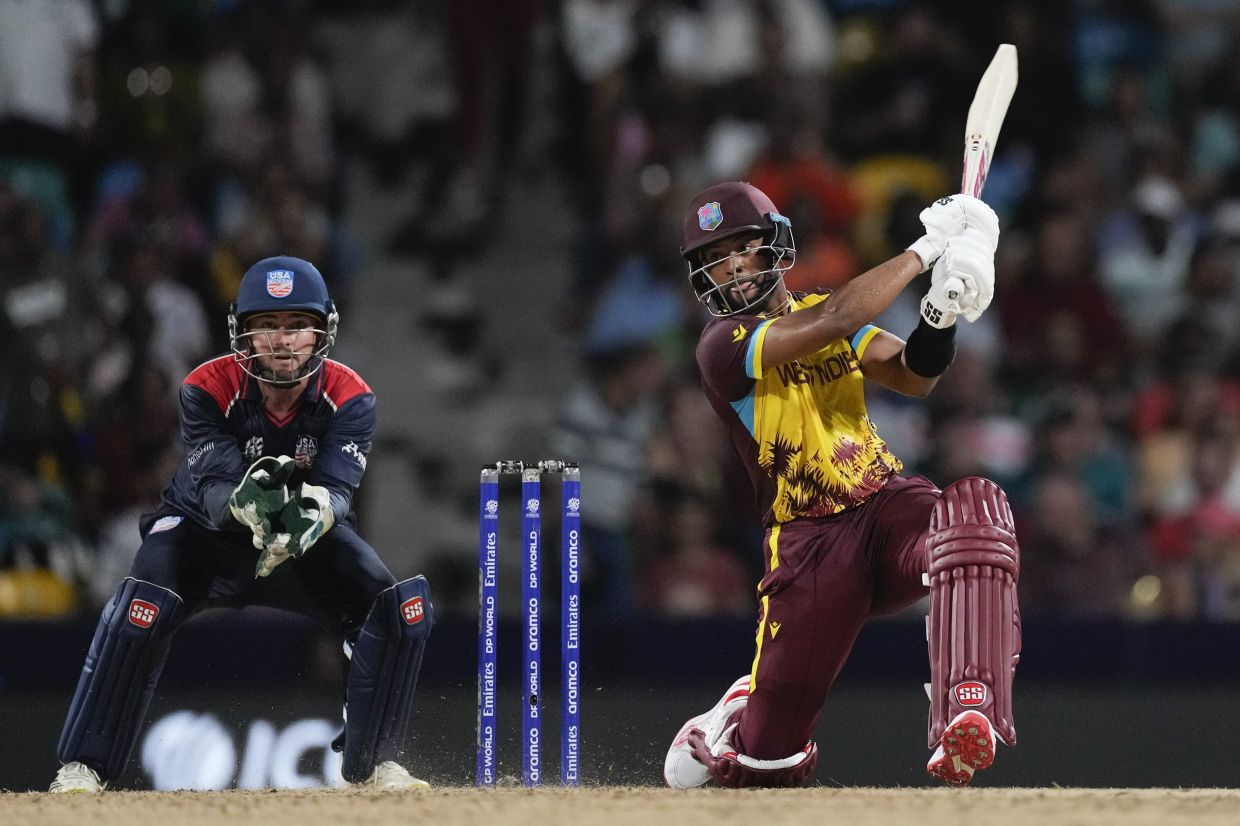 Cricket - Hope's 82 fires West Indies to big World Cup win over U.S.