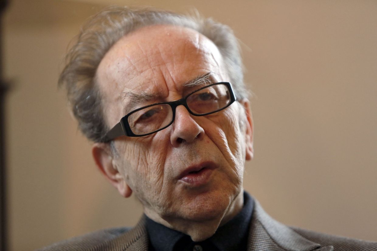 Albania's Ismail Kadare, whose novels defied dictatorship, dies aged 88