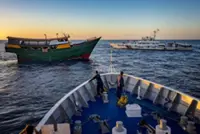 New deal establishes a hotline Chinese and Philippine presidents can use to stop clashes at sea