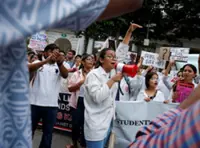 Indian medics refuse to end protests over doctor's rape and murder