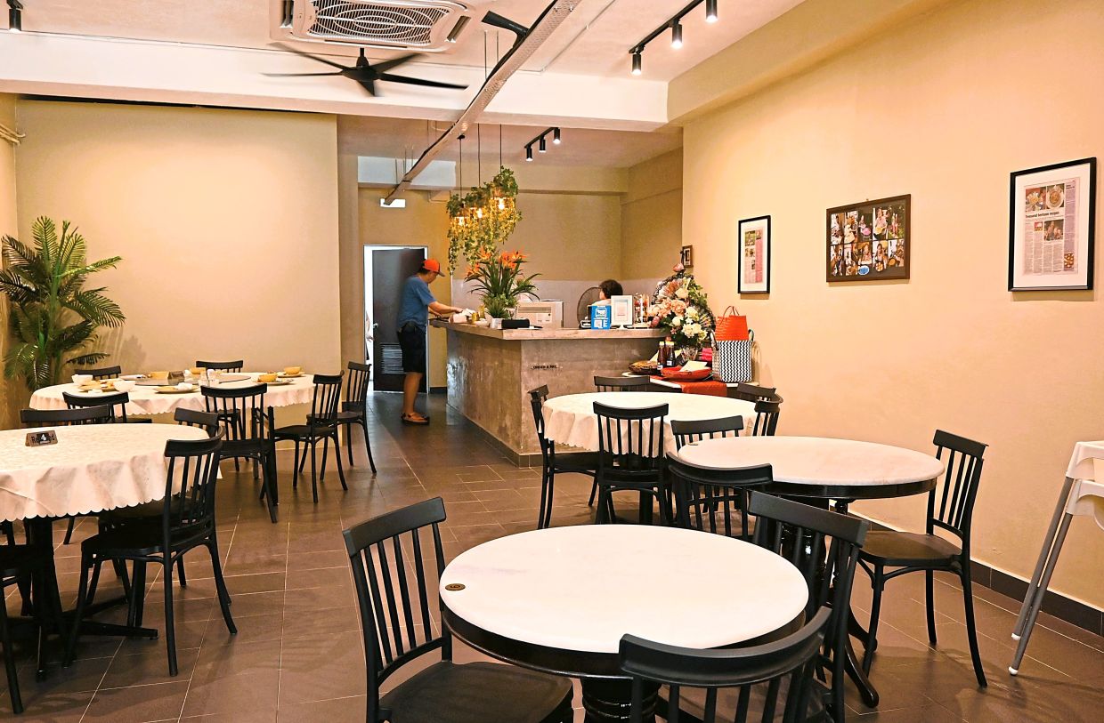The quaint and simple interior of Herba & Rempah.