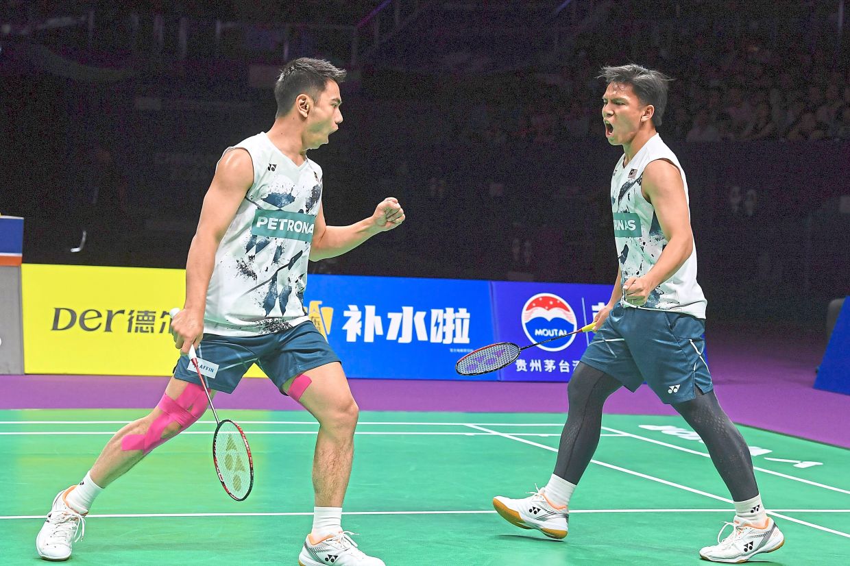 Hot streak continues for Sze Fei-Izzuddin and Soon Huat-Shevon in Arctic Open
