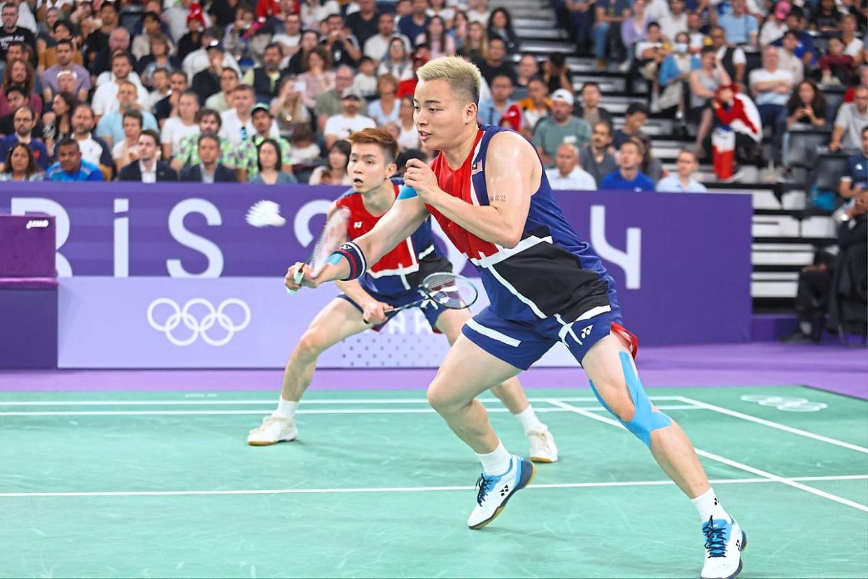 Aaron-Wooi Yik storm into last eight and closer to Finals