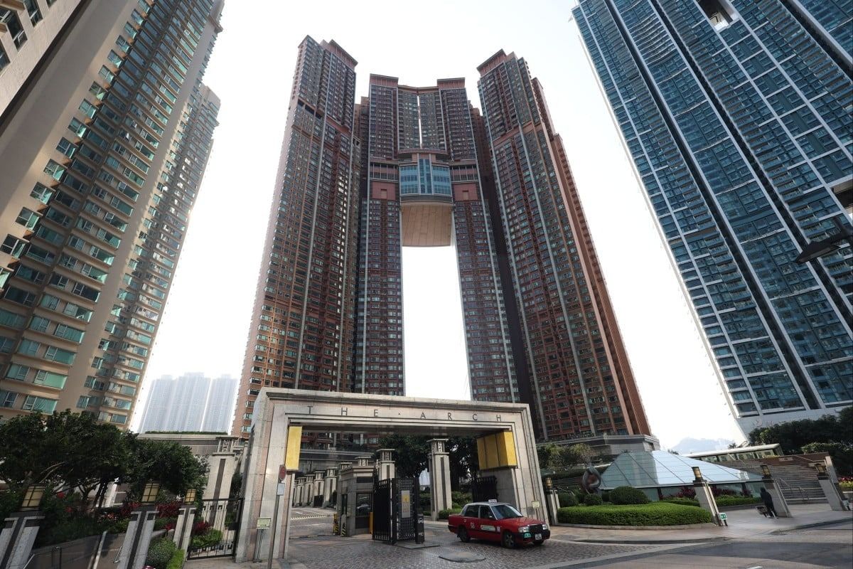Attic Penthouse Apartments In Hong Kong photo