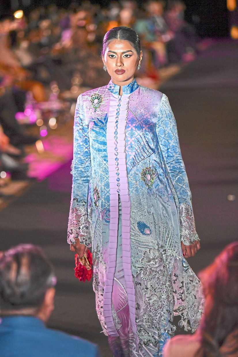 Catwalk from Bujins Batik — Photos: IZZRAFIQ ALIAS/The Star