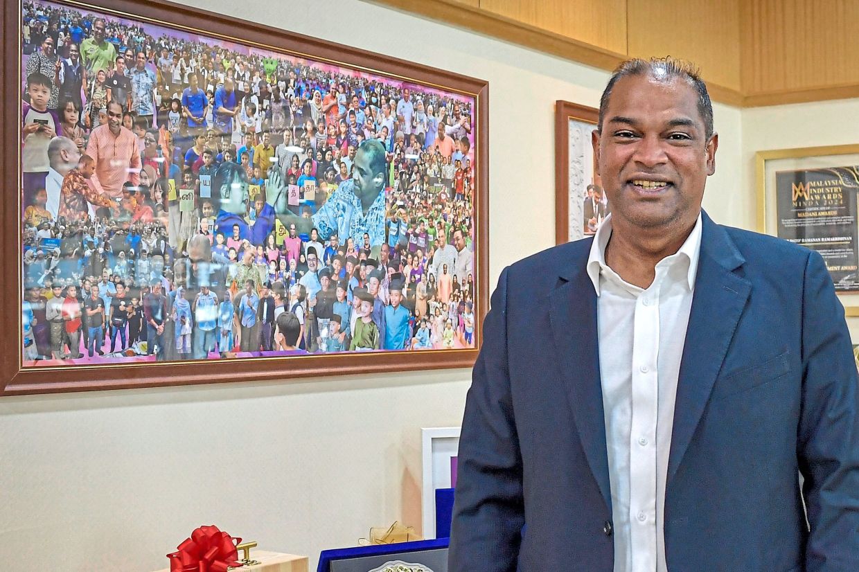 Helping hand: Ramanan said the government’s plans for next year include creating four to five new initiatives to help the community. — Bernama