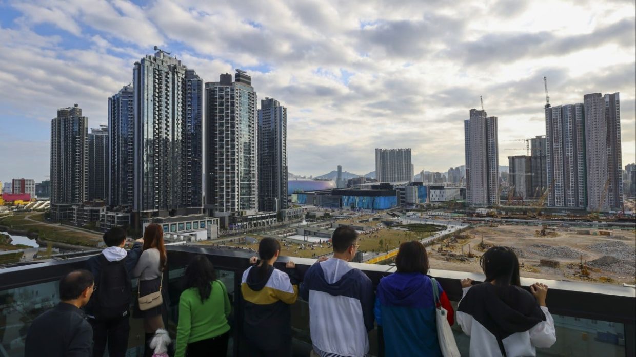 Mystery big spender snaps up 26 Hong Kong flats for HK$150 million in  one-day shopping spree | The Star