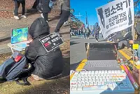 Taking satire down to the streets