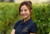 Actress Vicky Zhao confirms divorce from Huang Youlong