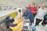 Lending a helping hand to dialysis patients in need