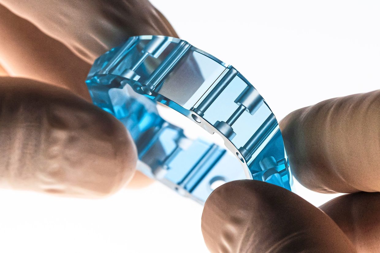 Richard Mille’s ground-breaking use of sapphire has redefined the boundaries of horological innovation.