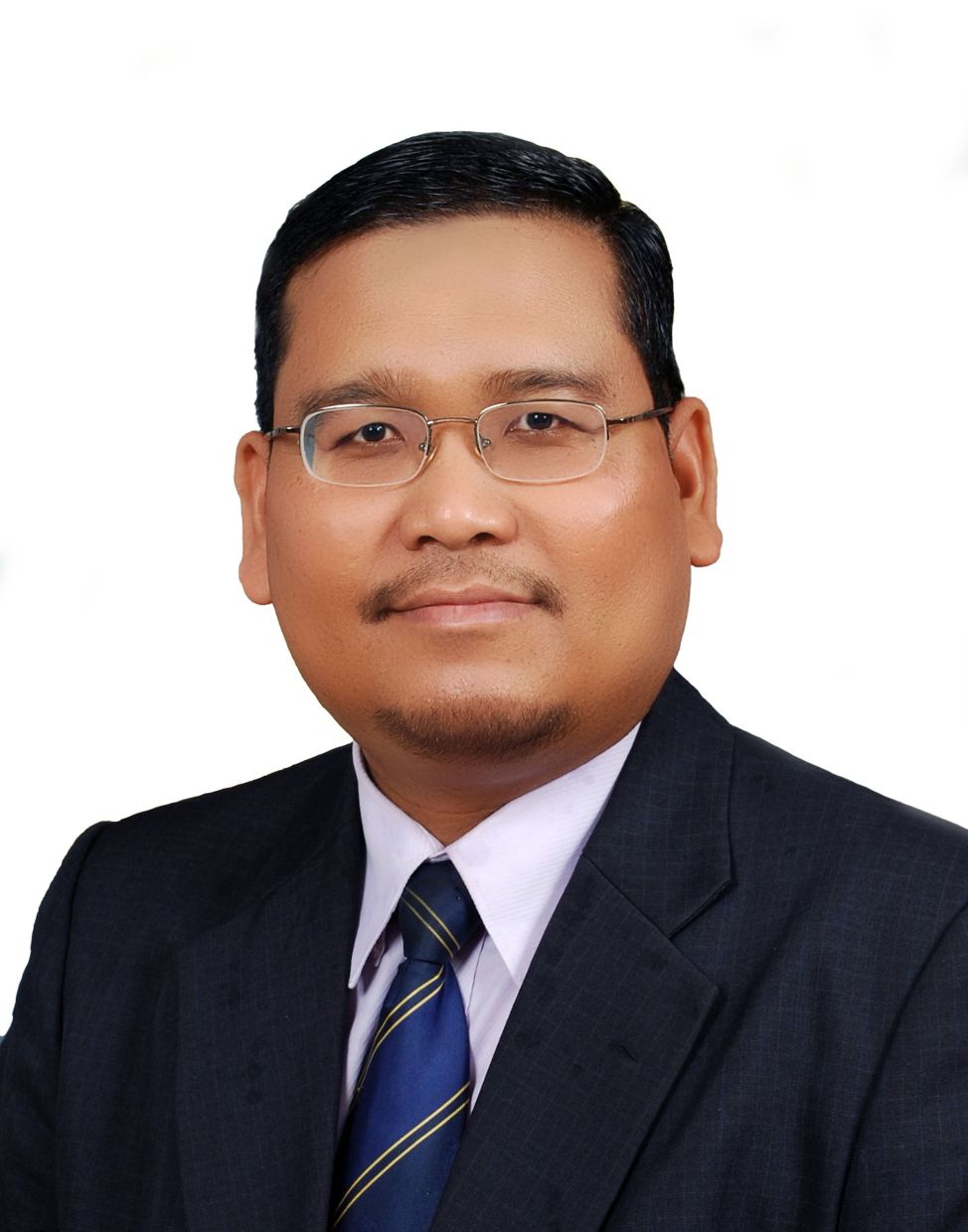 Prof Suhaidi says it’s unrealistic to expect older users to manage online sign-ups on their own. — PROF DR SUHAIDI HASSAN