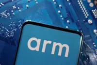 Exclusive-Arm recruits from customers as it plans to sell its own chips