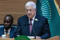 Palestinian President Abbas rejects calls for displacement from homeland