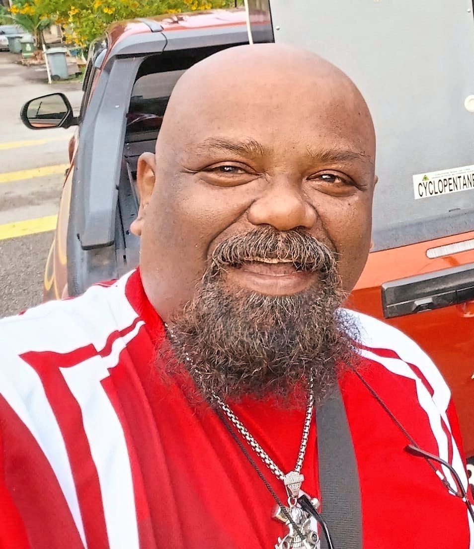 Alvin blames selfish people for blocking the drains.