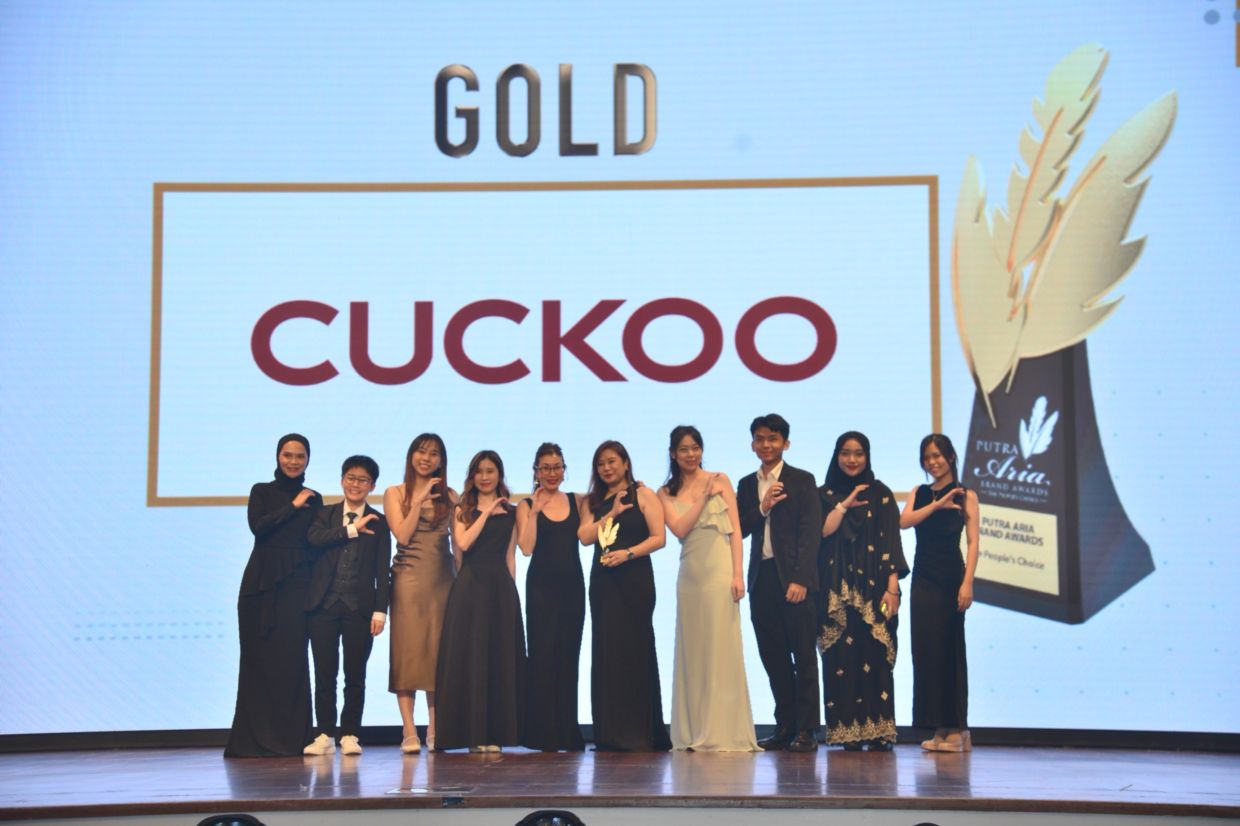 Cuckoo International senior marketing manager Serene Choot (sixth from left) and her team took home the gold award for Personal, Household and Outdoor Appliances at the Putra Aria Brand Awards 2024 on Jan 16.
