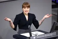 Analysis-Resurgence of Germany’s Left exposes fragmented, polarised electorate