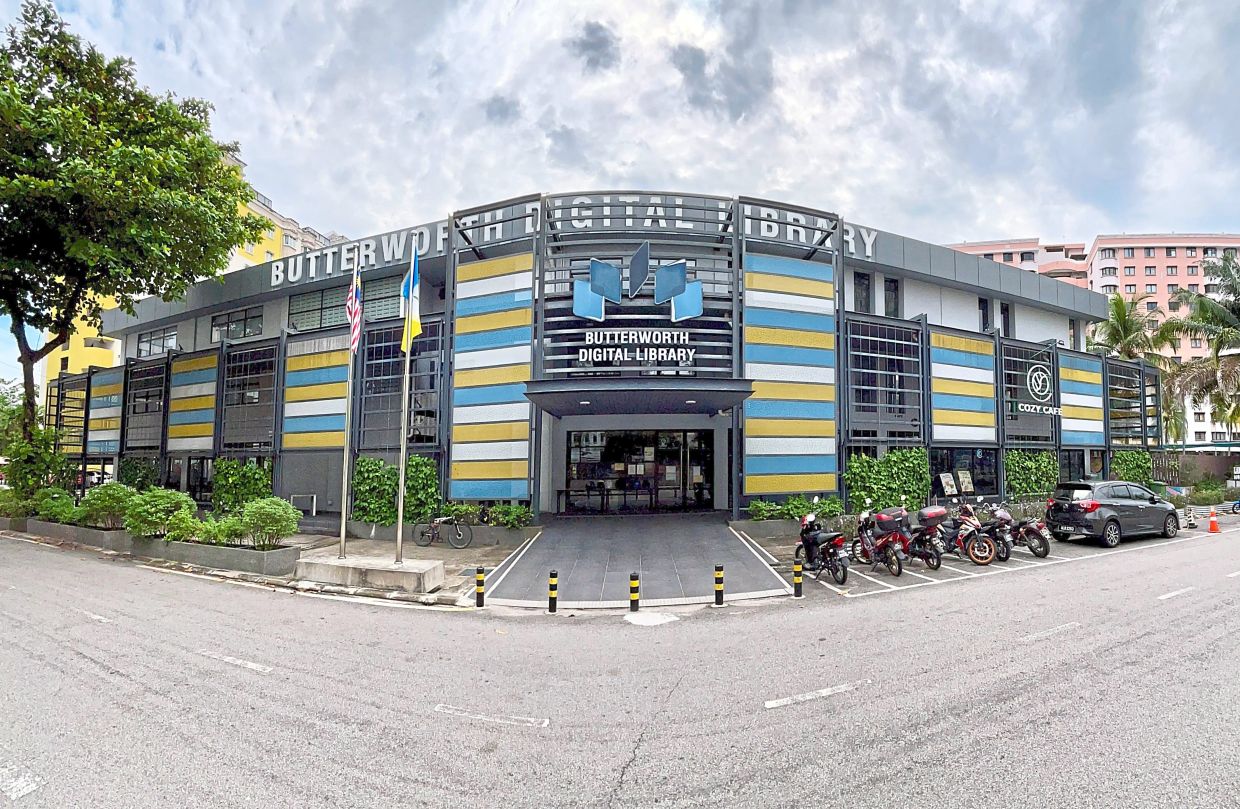 The fourth digital library is at Kampung Bengali in Butterworth. — ZHAFARAN NASIB/The Star.