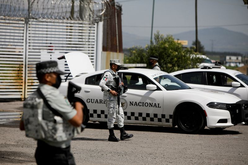 Accused Mexican cartel boss Caro Quintero due in US court after mass ...
