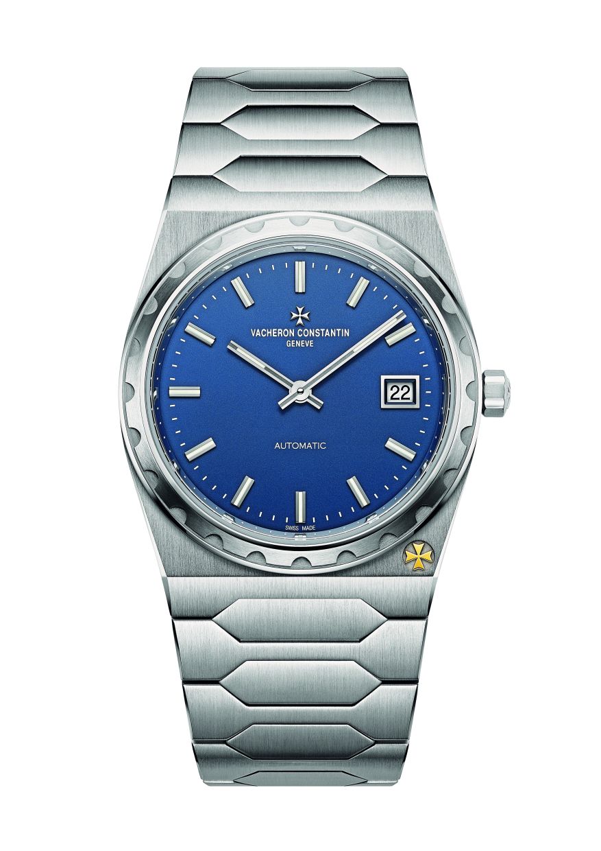 A model that harks back to a creation first unveiled in 1977, the Historiques 222 in stainless steel marks the Maison’s 270th year.