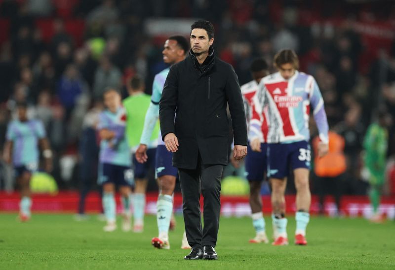 Soccer-Arsenal not under pressure to perform in Champions League, says Arteta