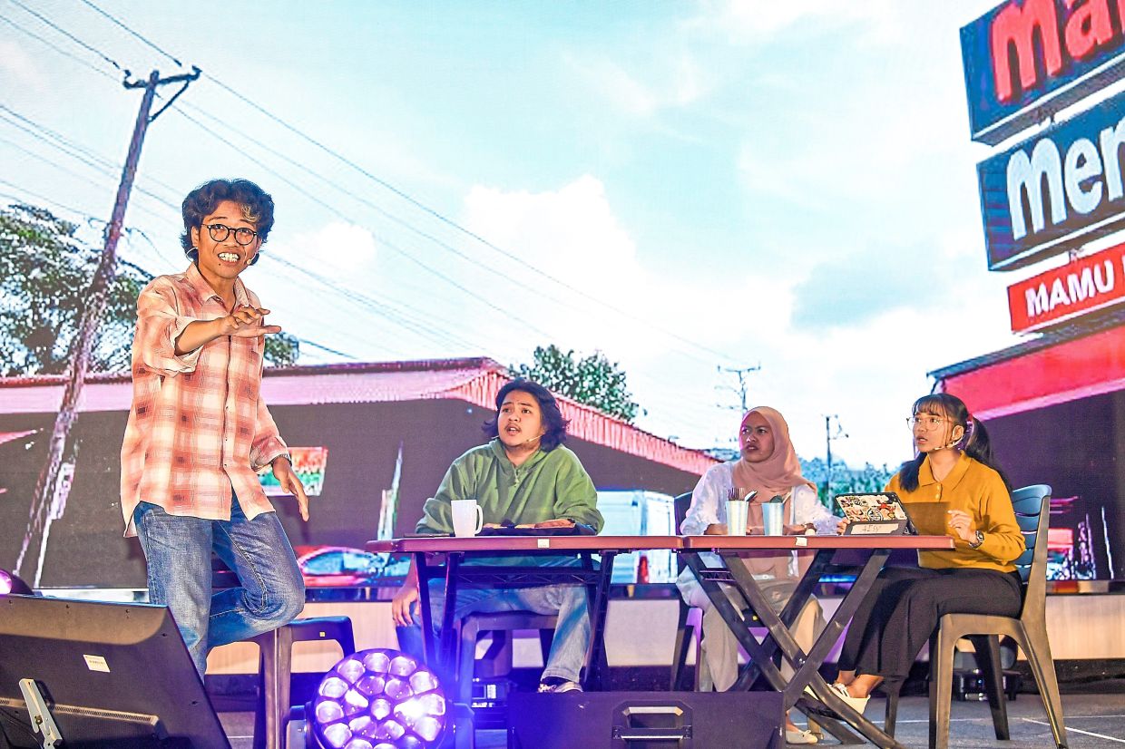 One of the theatrical performance during the anniversary dinner. 