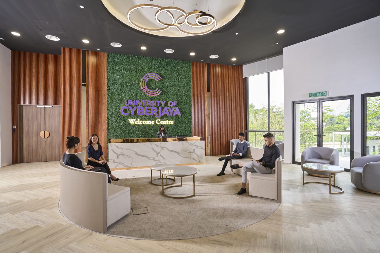 UoC is committed to nurturing the next generation of researchers through a direct entry pathway for outstanding graduates into selected postgraduate programmes.