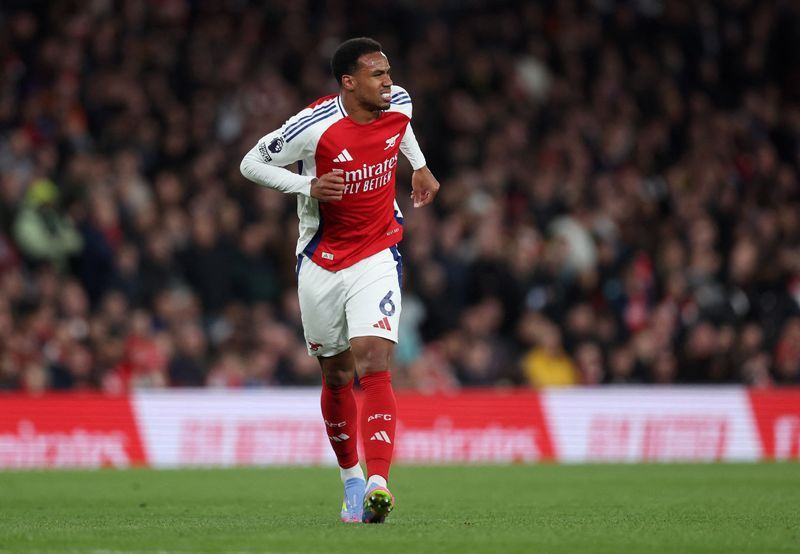 Soccer-Gabriel's injury tough to digest, says Arsenal boss Arteta