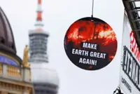 Experts warn 'AI-written' paper is latest spin on climate change denial