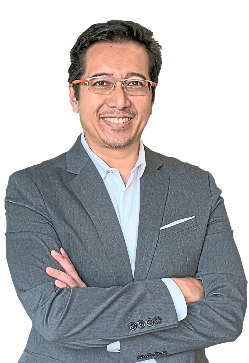 Shamsul Izhan stresses that the first principle of AI is not to replace anyone, but to augment human capabilities.