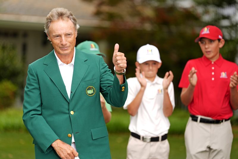 Golf-Langer ready for emotional Masters farewell