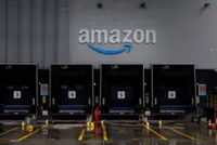 Amazon.com considers $15 billion warehouse expansion plan, Bloomberg News reports