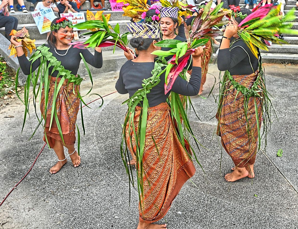 A dance performance by Orang Asli youths at WMMY 2025. — Photos: RAJA FAISAL HISHAN/The Star