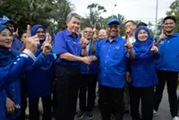 Ayer Kuning polls: BN to woo fence-sitters by clarifying issues, says Tok Mat