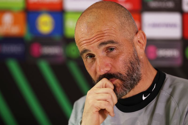 Soccer-Maresca urges stuttering Chelsea to seize the moment in battle for Champions League spot